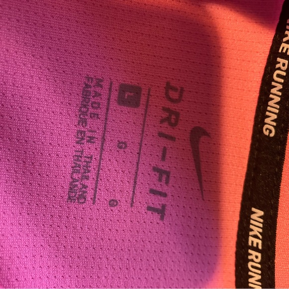 Nike Dri Fit long Sleeved shirt Women’s size Large - Picture 2 of 3